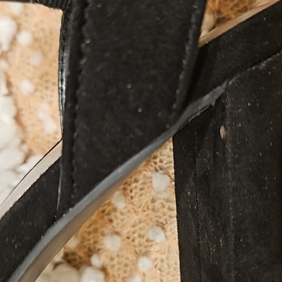 Worthington Heels - Picture 11 of 17